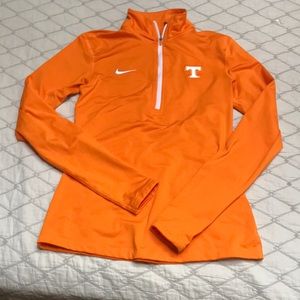 Tennessee fans! Nike dry fit, long sleeve fleece